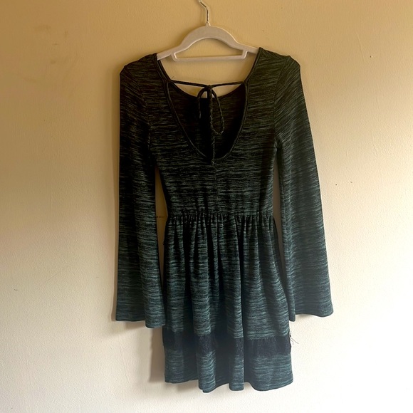 Long Sleeve Dress - Picture 3 of 4